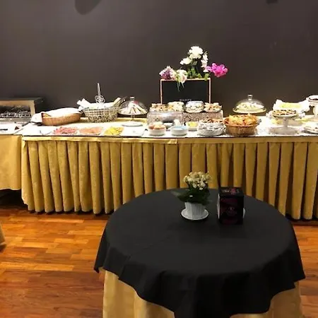 Quadrifoglio Hotel *