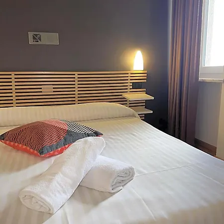 Hotel Quadrifoglio Caraglio