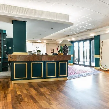 Quadrifoglio Hotel *